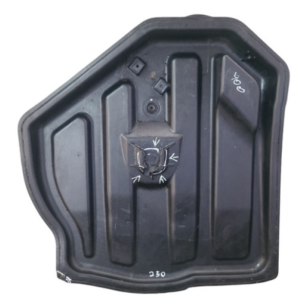 Bandeja Inferior Step Mercedes C180 1.8 Cgi 2012 2014 Usado