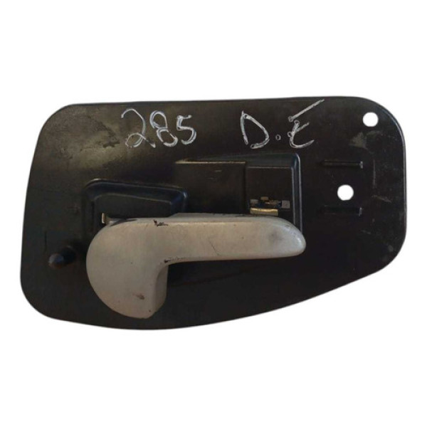 Maçaneta Diant Esquerda Corsa Sedan 1.4 Manual 2006 A 2012