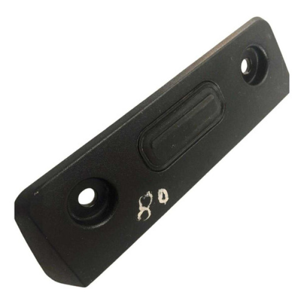 Botão Porta Malas Chevrolet Cruze  2019 A 2021 39131540