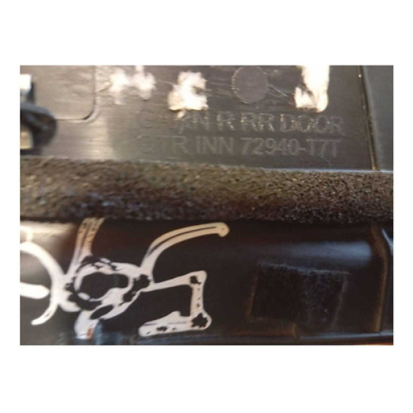 Acabamento Maçaneta Porta T.d Honda Hrv 2016 A 202172940t77